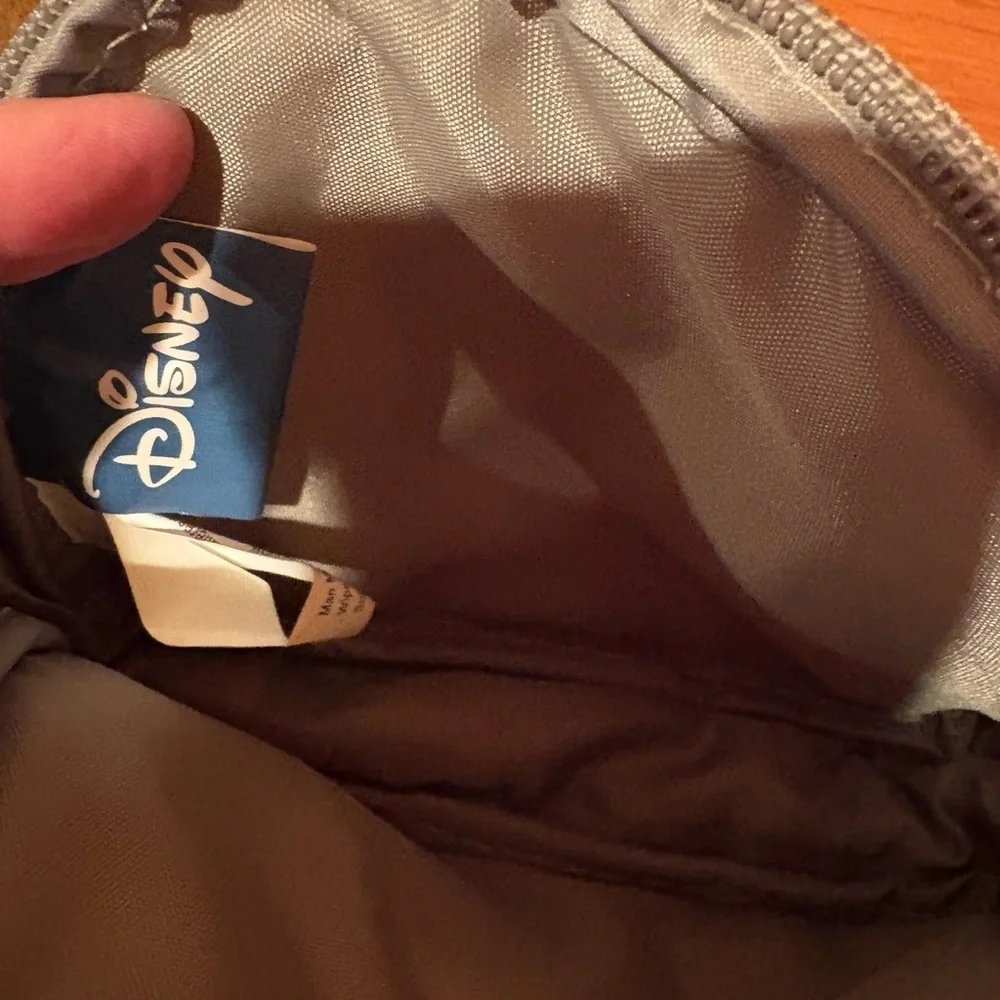 Disney Mickey Mouse cosmetic bag